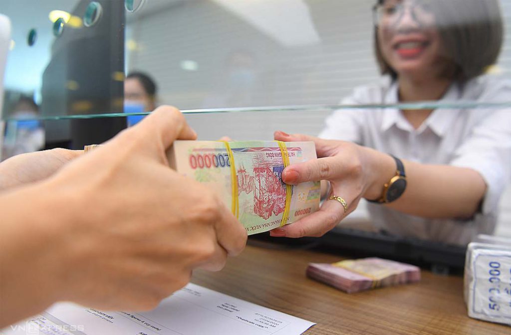 Cách dùng tiền thưởng tết hiệu quả
